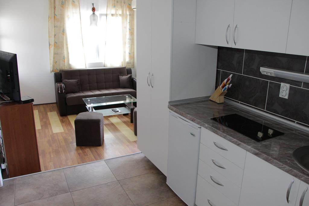 Apartments Sunpoint Улцинь Экстерьер фото